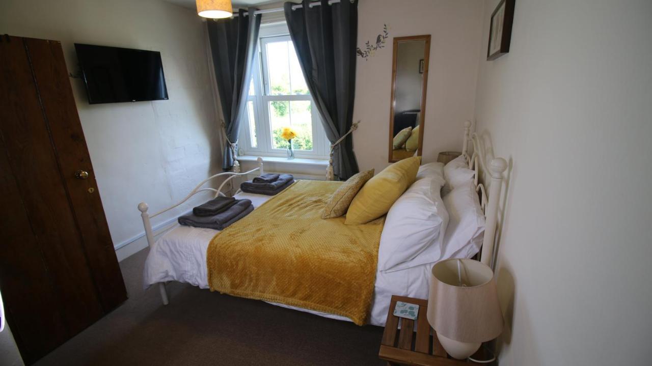 The White Lion At Wicken Bed & Breakfast มิลตันคีนส์ ภายนอก รูปภาพ
